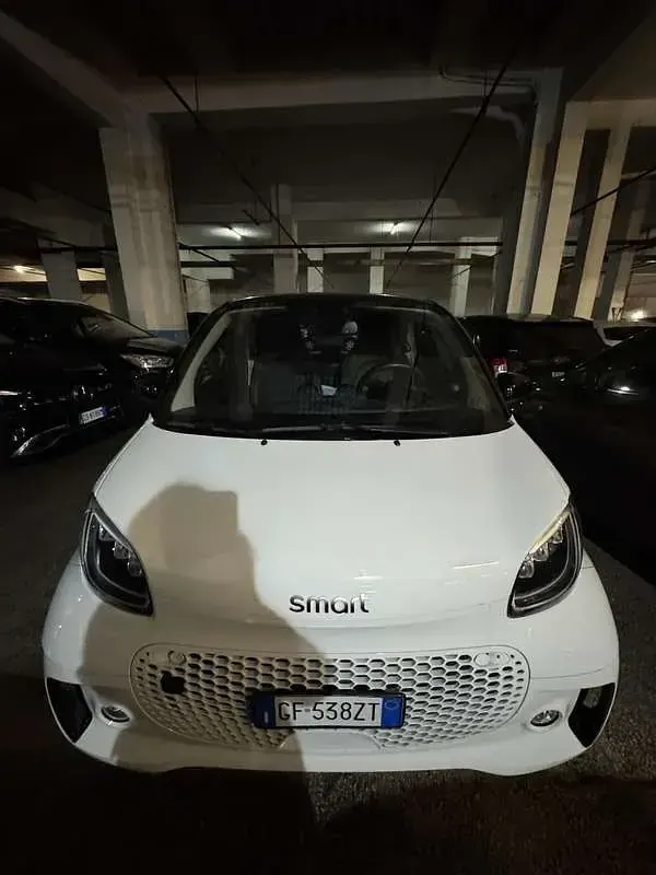 Usata Smart ForTwo Coupé Passion 41 kW (56 CV) 2021 Utilitaria