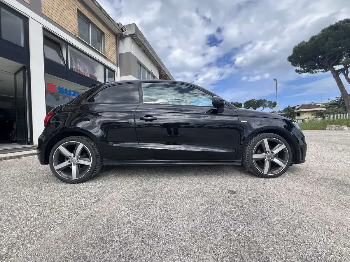 Usata Audi A1 S-Line 90 CV (66 kW) 2014 Nero Utilitaria