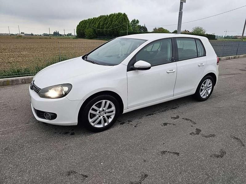 Usata VW Golf VI Highline 102 CV (75 kW) 2010 Bianco Utilitaria