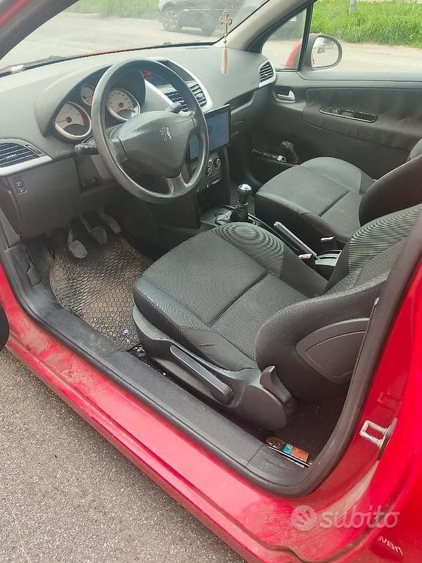 Usata Peugeot 207 88 CV (64 kW) 2009 Rosso Berlina