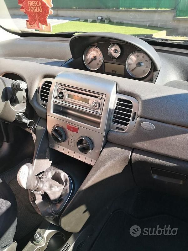 Usata Lancia Ypsilon 2008 Utilitaria