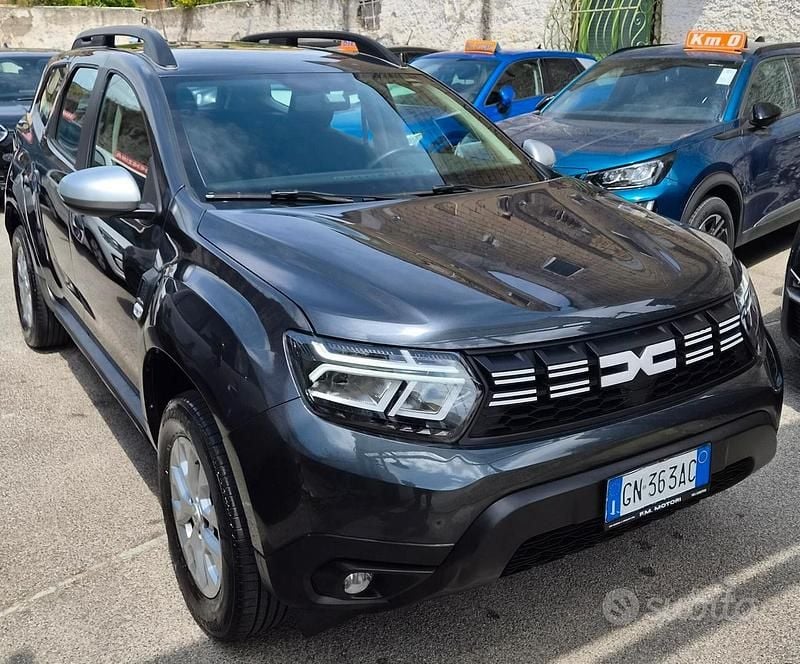 Usata Dacia Duster Prestige 90 CV (66 kW) 2023 Grigio SUV