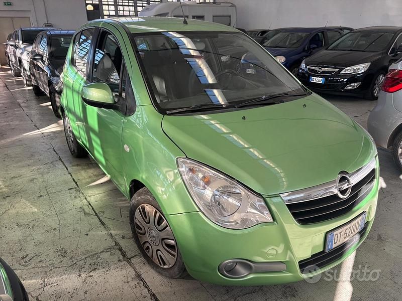 Usata Opel Agila Enjoy 86 CV (63 kW) 2009 Verde Utilitaria