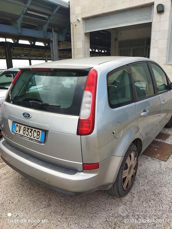 Begagnad Ford C-MAX 109 HK (80 kW) 2005 Grå Minibuss