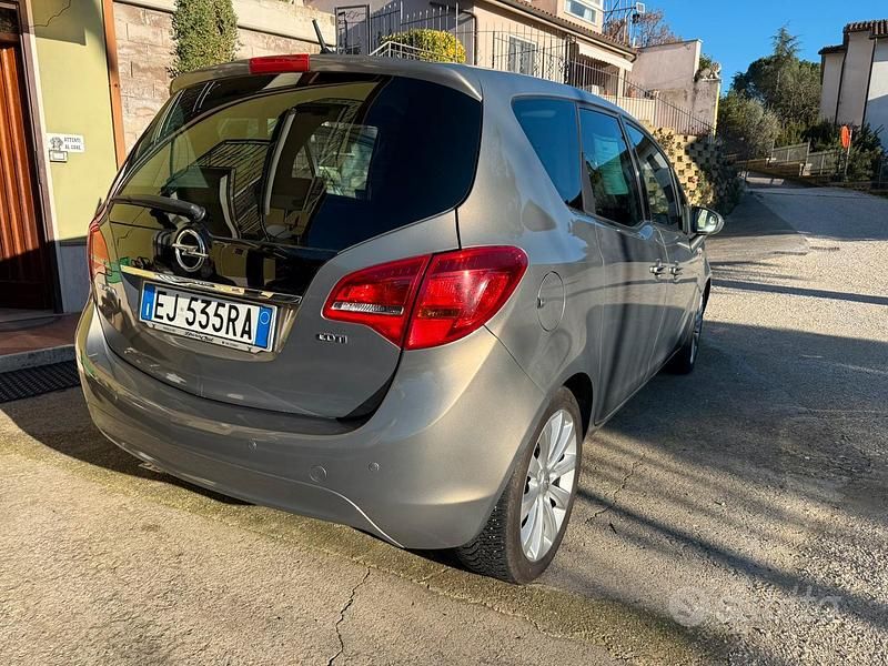 Occasion Opel Meriva 101 ch (74 kW) 2011 Monospace