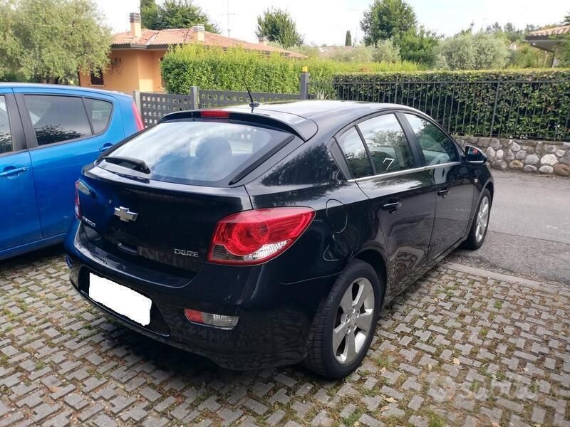 Usata Chevrolet Cruze 163 CV (119 kW) 2011 Nero Berlina