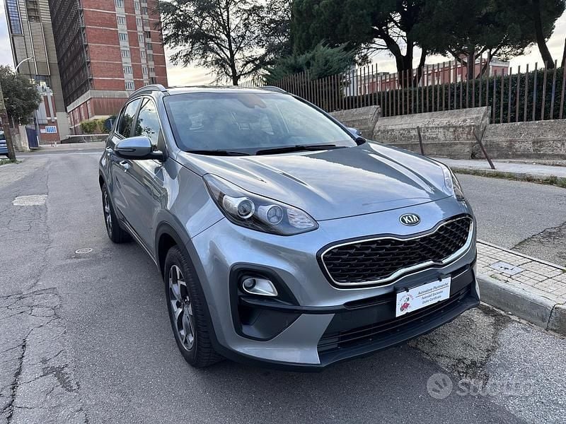 Usata Kia Sportage 136 CV (100 kW) 2021 Grigio SUV