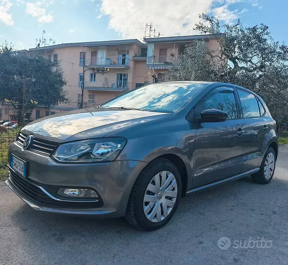 Usata VW Polo 75 CV (55 kW) 2014 Grigio Berlina