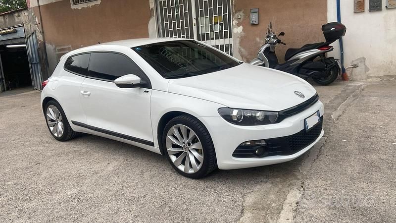 Gebraucht VW Scirocco 122 PS (89 kW) 2009 Weiß Coupé