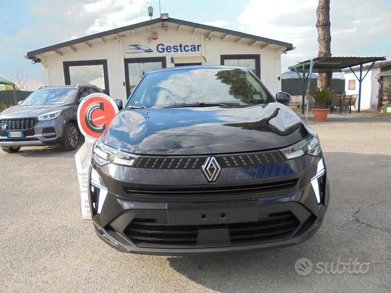 Nuova Renault Captur Techno 100 CV (73 kW) 2025 Nero SUV