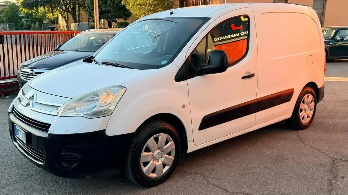 Usata Citroën e-Berlingo 90 CV (66 kW) 2009 Bianco Furgone