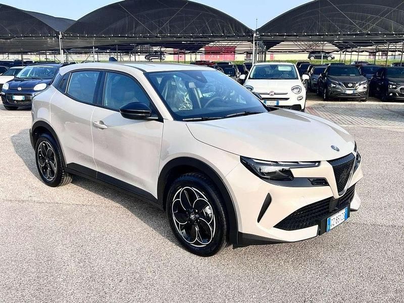 Nuova Alfa Romeo Junior 61 kW (84 CV) 2025 Blu SUV