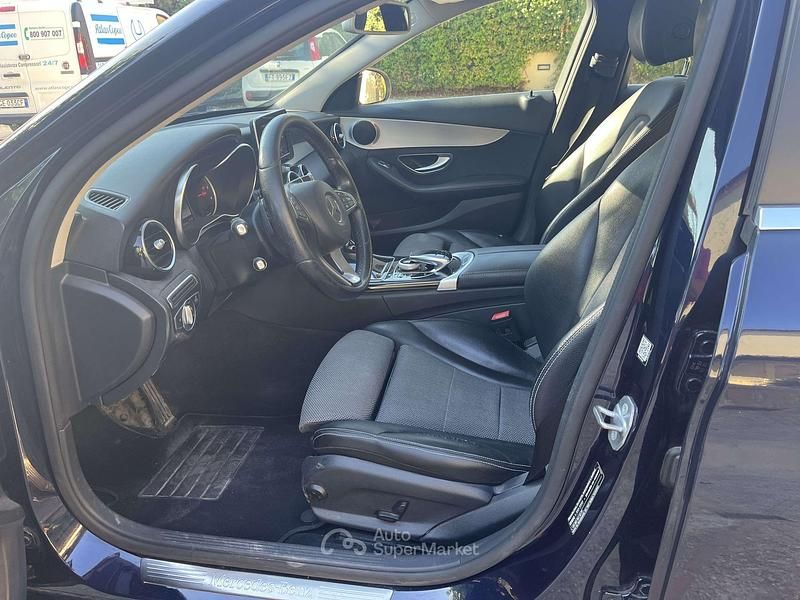 Usata Mercedes C220 170 CV (125 kW) 2017 Blu/azzurro Station wagon