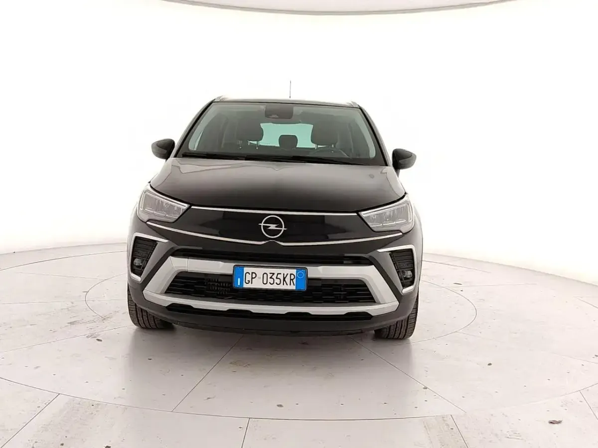 Usata Opel Crossland Elegance 110 CV (80 kW) 2023 Nero SUV