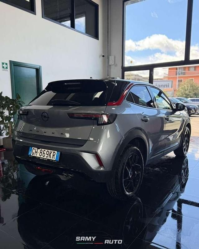 Usata Opel Mokka GS Line 131 CV (96 kW) 2022 Grigio SUV