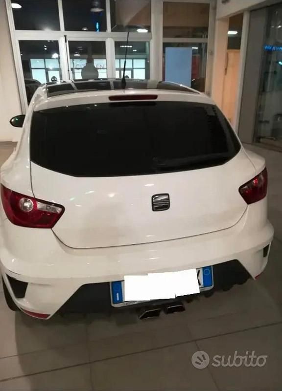 Usata Seat Ibiza CUPRA 2010 Bianco