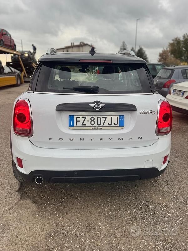Usata Mini Cooper D Countryman 150 CV (110 kW) 2019 Bianco SUV