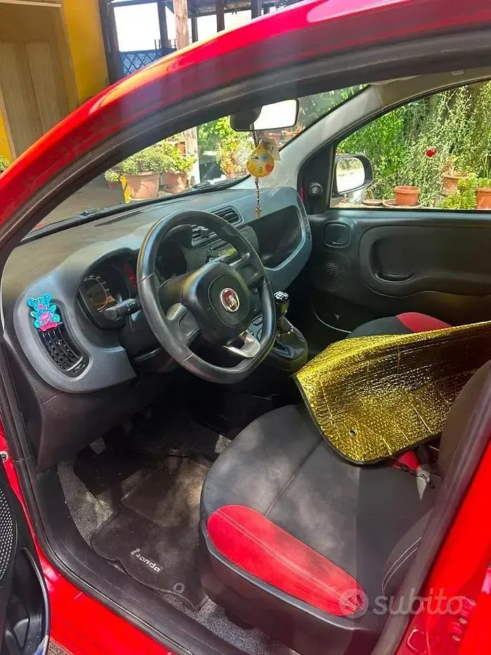 Usata Fiat Panda 69 CV (50 kW) 2016 Rosso Utilitaria