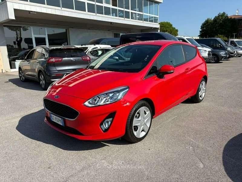 Usata Ford Fiesta 75 CV (55 kW) 2020 Rosso Utilitaria