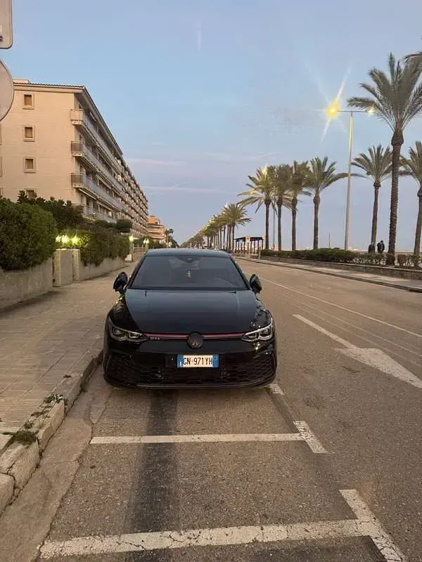 Usata VW Golf VIII GTI 245 CV (180 kW) 2021 Nero Berlina