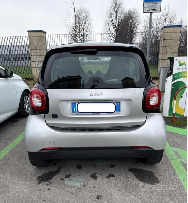 Usata Smart ForFour Electric Drive Prime 22 kW (30 CV) 2019 Grigio Berlina