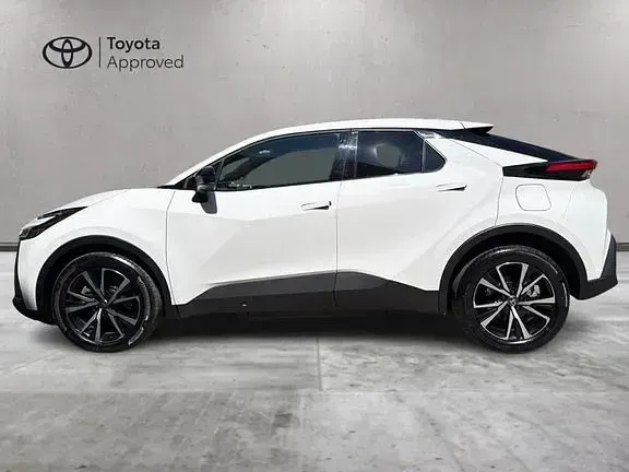 Usata Toyota C-HR Eco 2024 Super white SUV