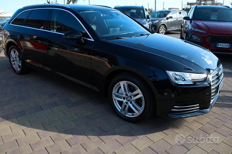 Usata Audi A4 Ambiente 190 CV (139 kW) 2017 Nero Station wagon