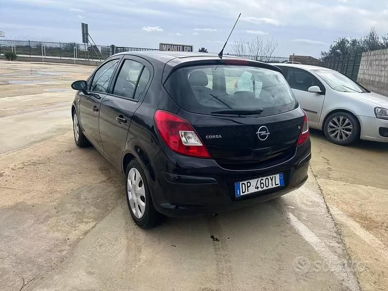 Usata Opel Corsa 80 CV (58 kW) 2008 Utilitaria