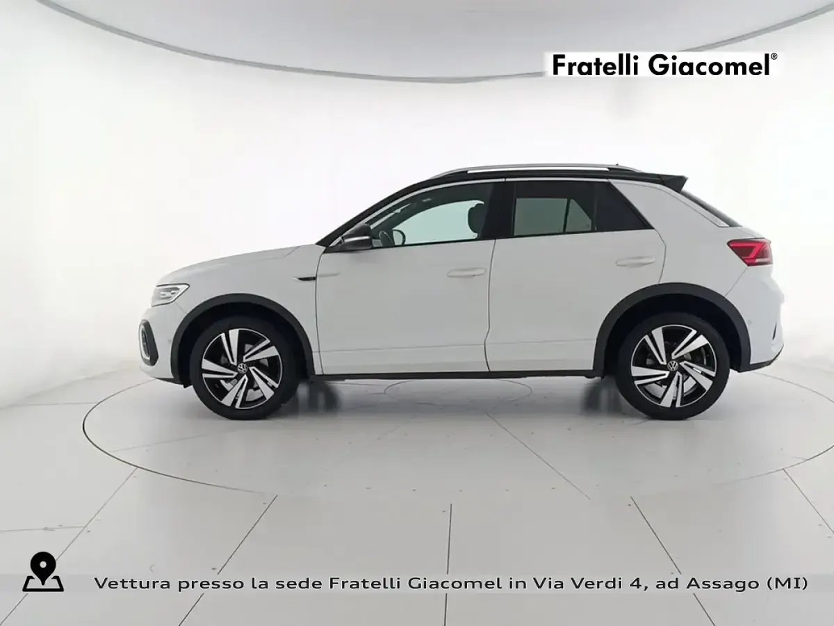 Usata VW T-Roc R-line 150 CV (110 kW) 2023 Bianco SUV