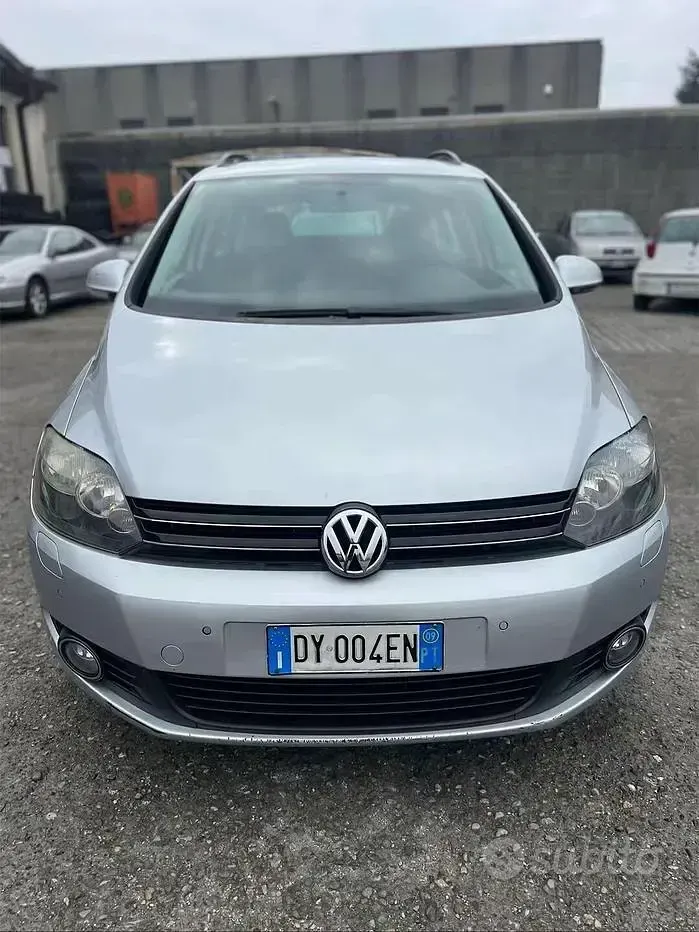 Usata VW Golf Plus Cross Comfortline 110 CV (80 kW) 2009 Berlina