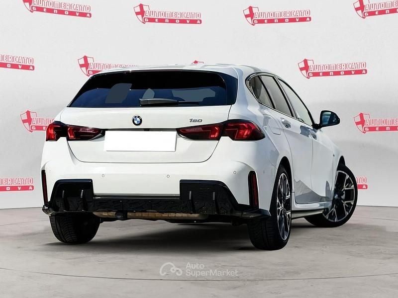 Usata BMW 120 M Sport 156 CV (114 kW) 2025 Bianco Utilitaria