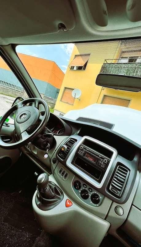 Usata Opel Vivaro 114 CV (83 kW) 2013 Bianco Monovolume