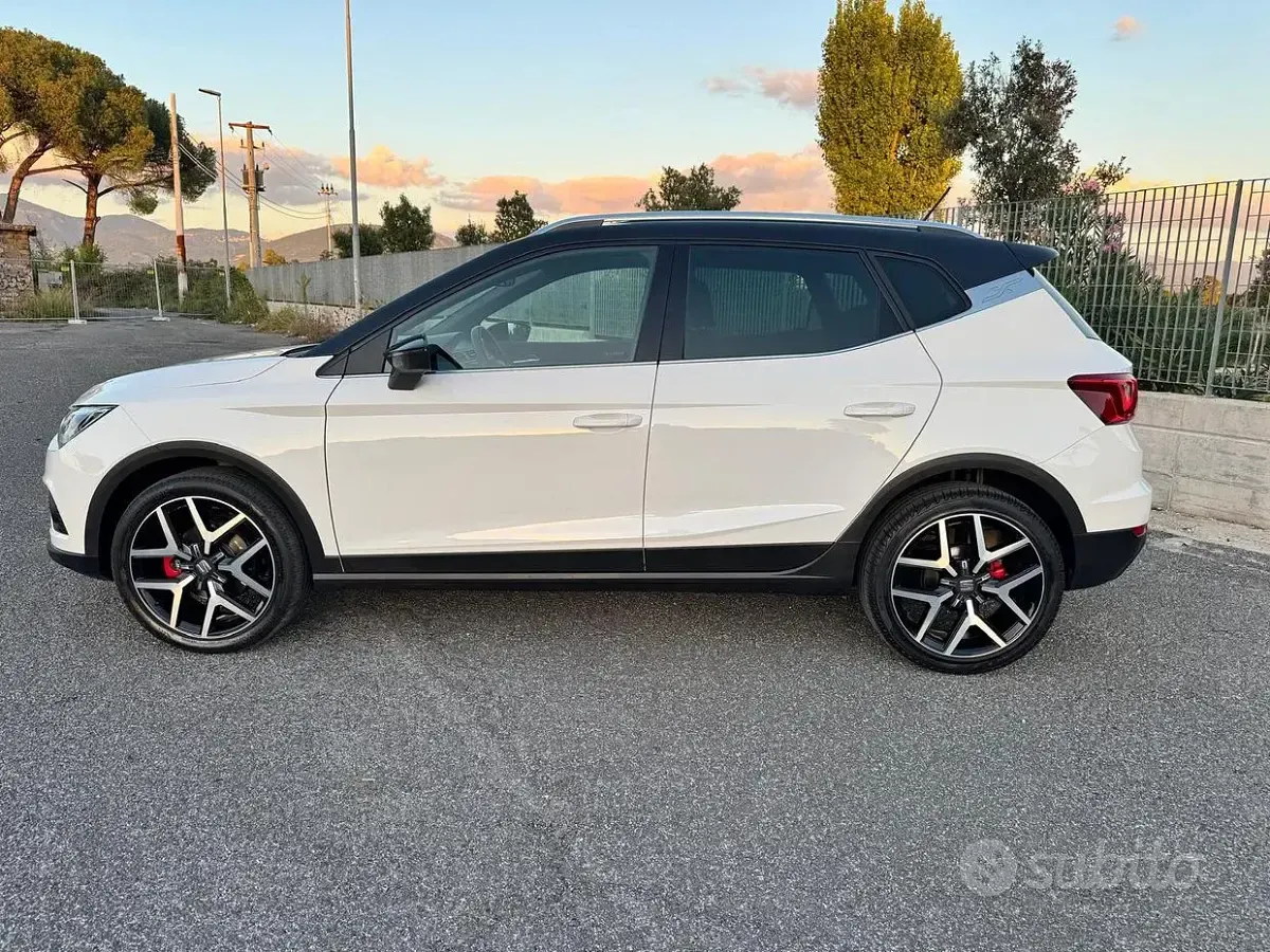 Usata Seat Arona FR 115 CV (84 kW) 2018 Bianco SUV