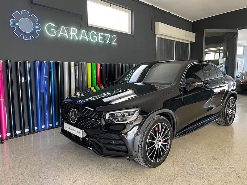 Usata Mercedes GLC300 Premium 245 CV (180 kW) 2019 Nero Coupé