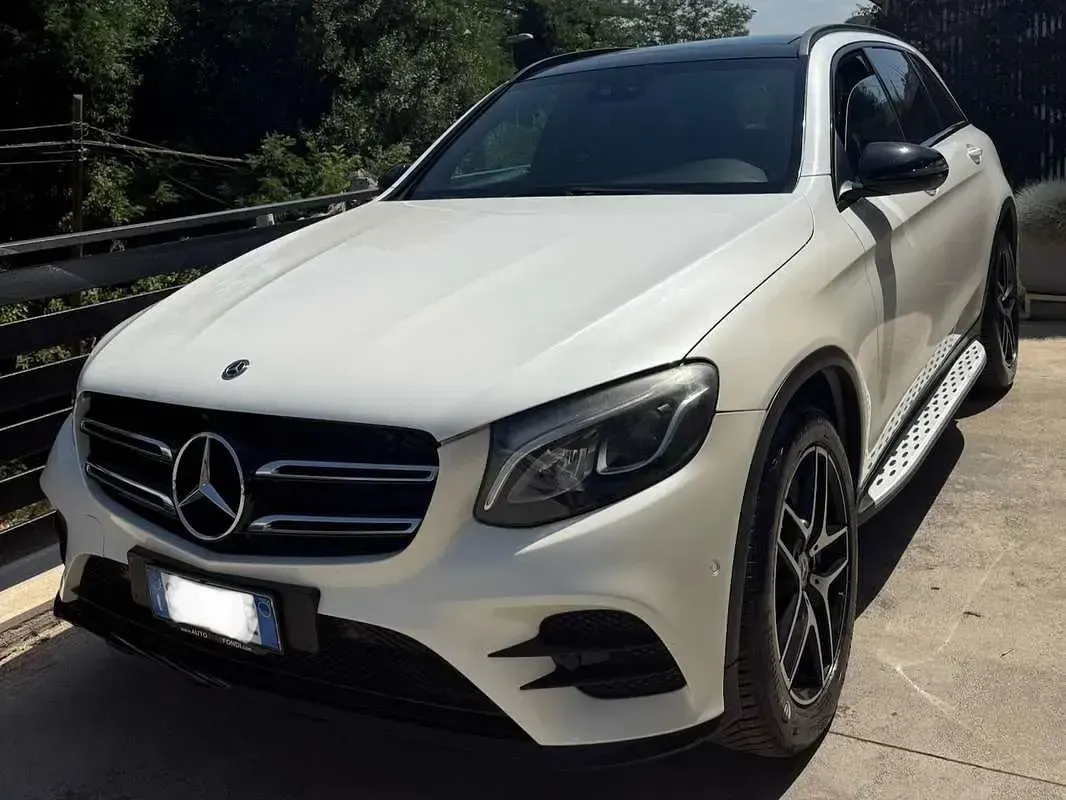 Usata Mercedes GLC220 Premium 170 CV (125 kW) 2018 Bianco SUV