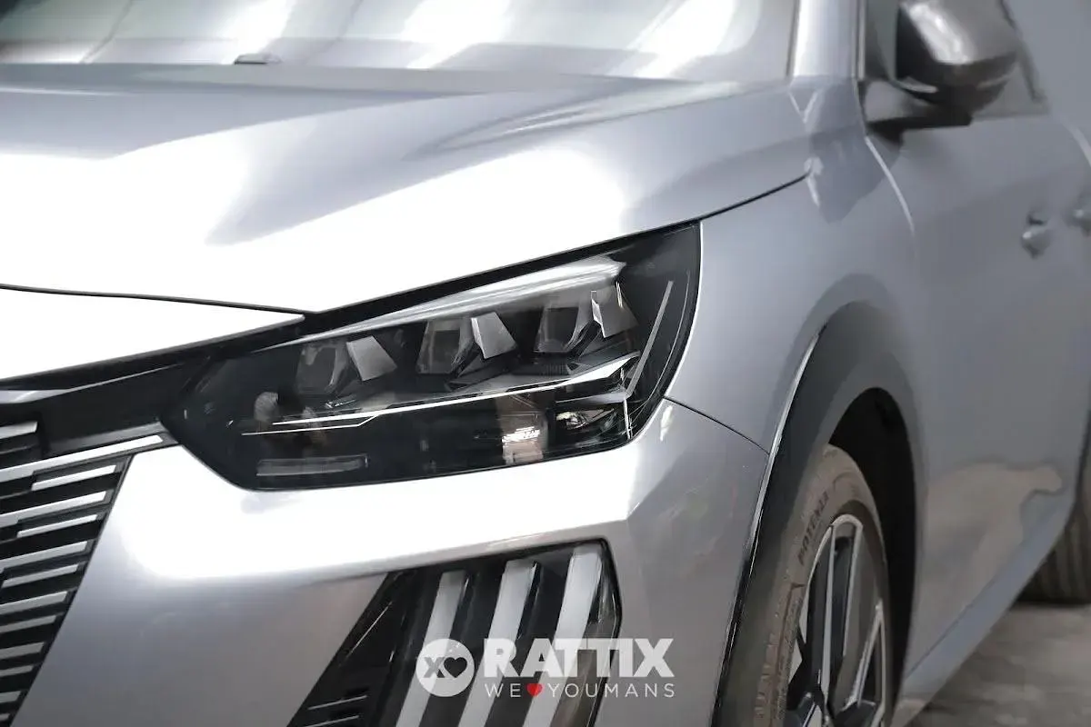 Usata Peugeot 208 GT 136 CV (100 kW) 2024 Grigio Utilitaria