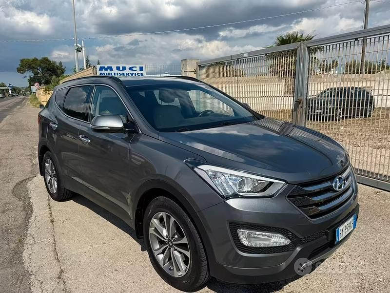 Usata Hyundai Santa Fe 149 CV (109 kW) 2015 Grigio SUV