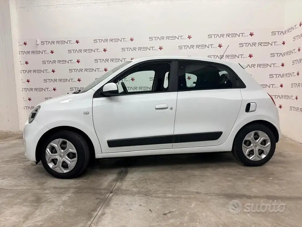 Usata Renault Twingo SE 65 CV (47 kW) 2021 Bianco Utilitaria