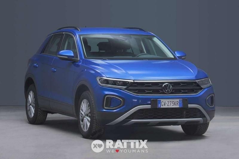 Ravenna blue metallizzato Usata 2024 VW T-Roc Life SUV | 21.721 € (Super prezzo) - Immagine 1/4
