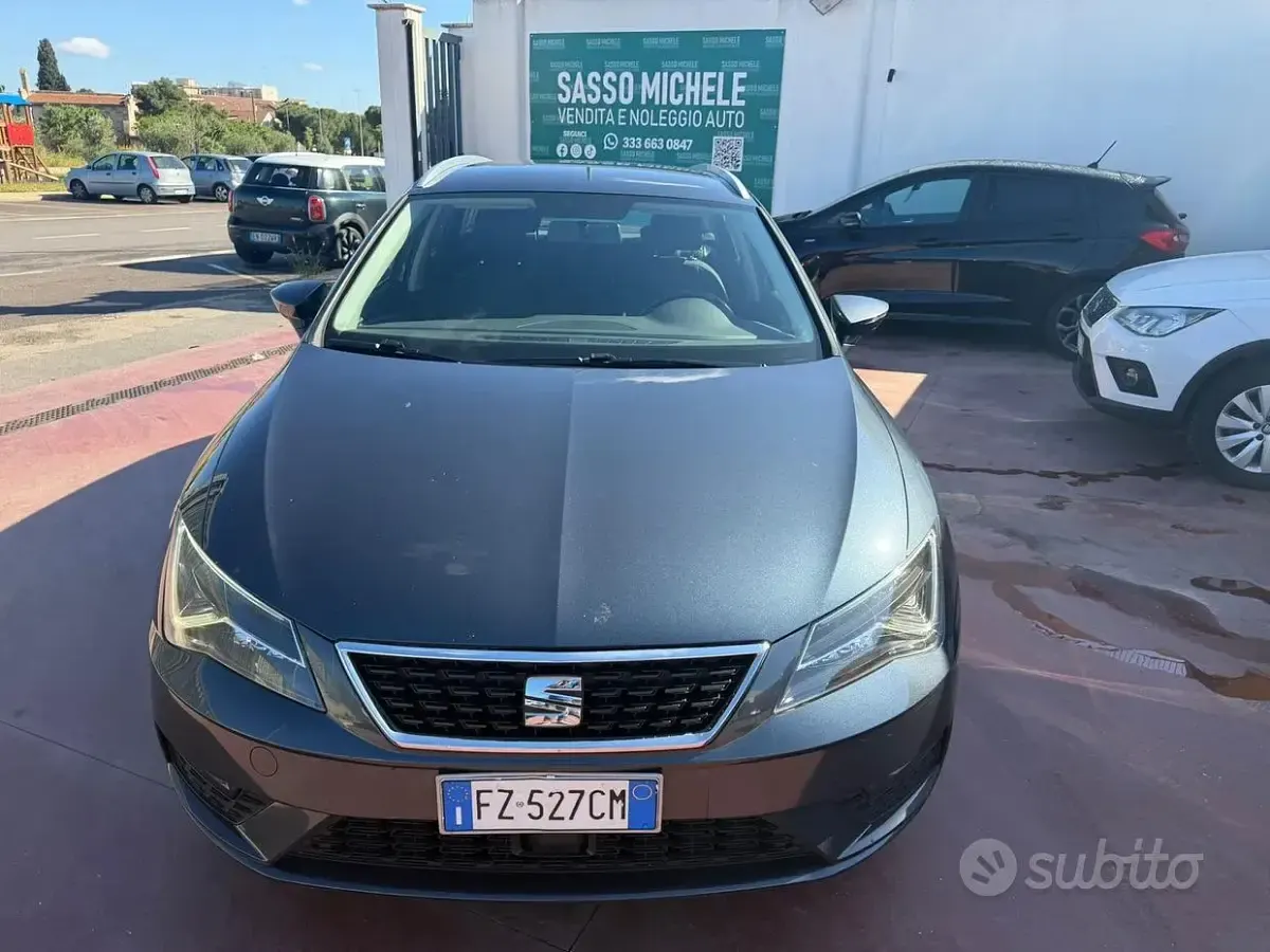 Usata Seat Leon ST Style 131 CV (96 kW) 2020 Grigio Station wagon