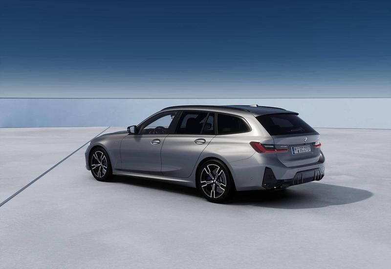 Nuova BMW M340 Efficient Dynamics 340 CV (250 kW) 2026 Berlina