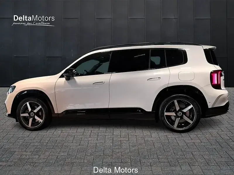 Nuova Mercedes GLB200 163 CV (119 kW) 2026 Nero SUV