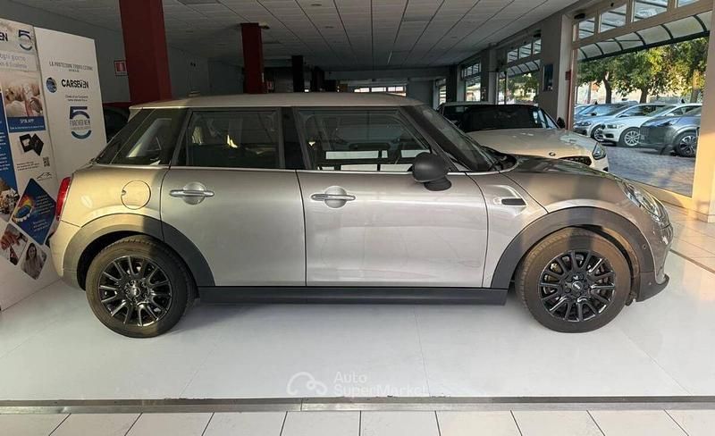 Usata Mini One Clubman 75 CV (55 kW) 2018 Gray Station wagon