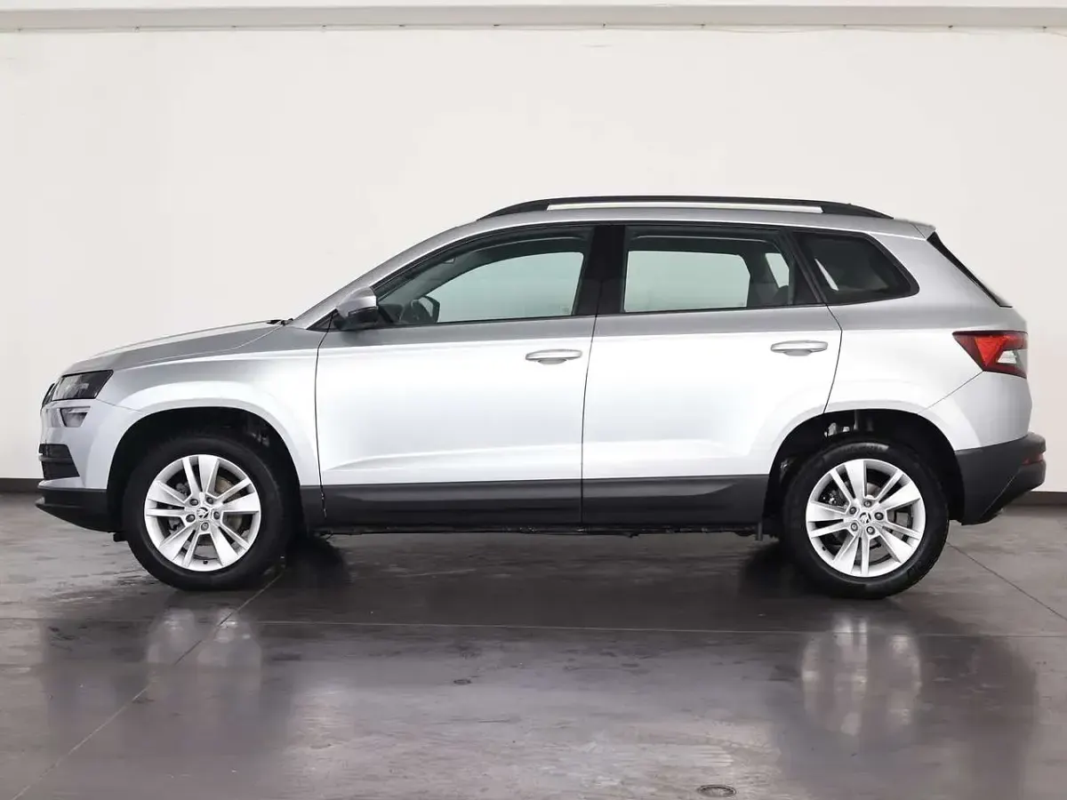 Usata Skoda Karoq Ambition 116 CV (85 kW) 2021 Argento brillante SUV