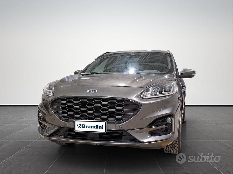 Usata Ford Kuga ST-Line 120 CV (88 kW) 2022 Nero SUV