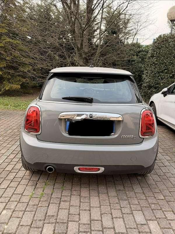 Usata Mini Cooper D Hype 116 CV (85 kW) 2016 Utilitaria