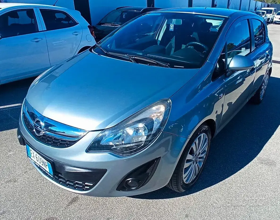 Usata Opel Corsa 85 CV (62 kW) 2014 Grigio Utilitaria
