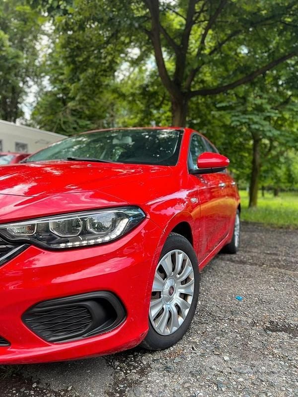 Usata Fiat Tipo S 95 CV (69 kW) 2019 Rosso Station wagon