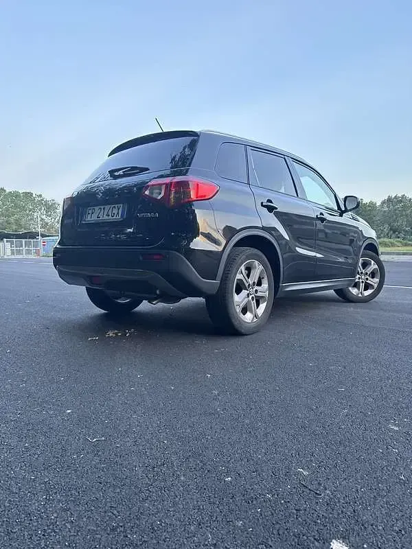 Usata Suzuki Vitara 120 CV (88 kW) 2018 SUV