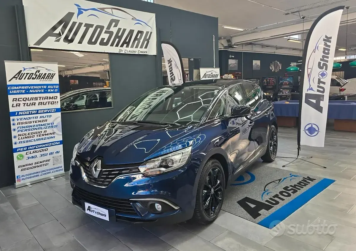 Usata Renault Scénic 110 CV (80 kW) 2018 Bluazzurro Monovolume